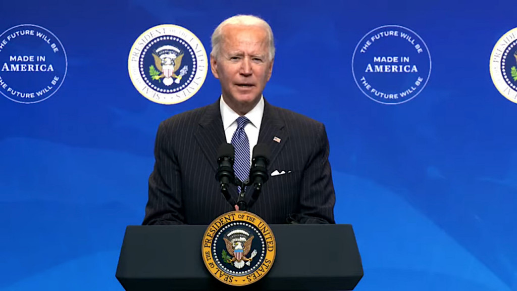 Biden wants to turn the federal fleet entirely electric