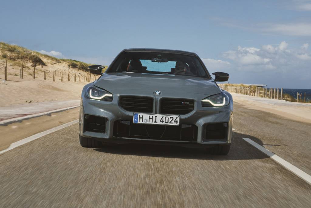 2025 BMW M2