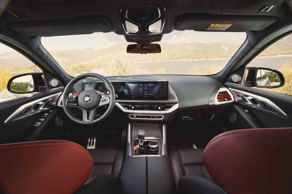 Etiqueta roja BMW XM 2024