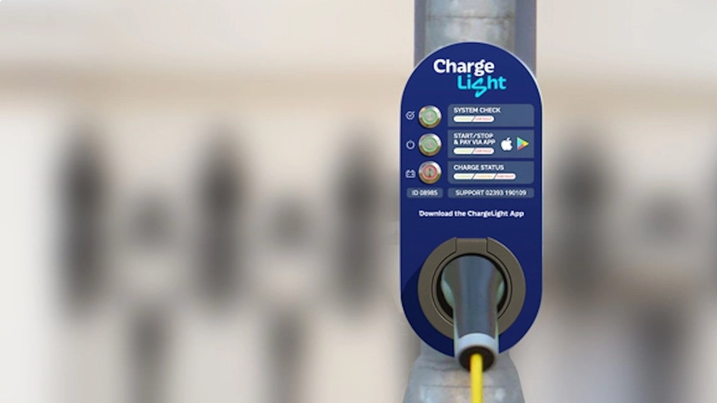 ChargeLight EV charging for street lights