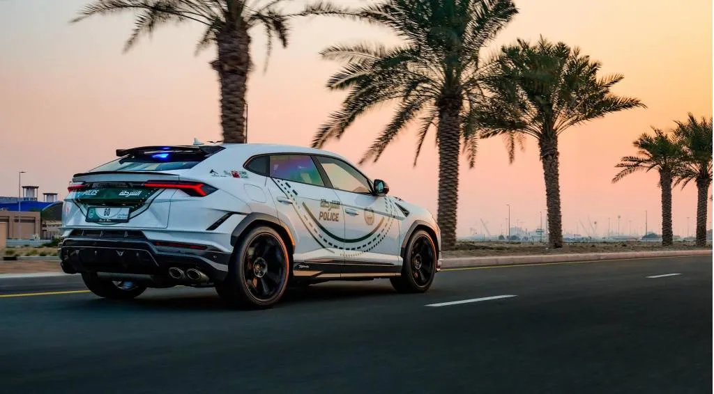 Lamborghini Urus Performante de la police de Dubaï