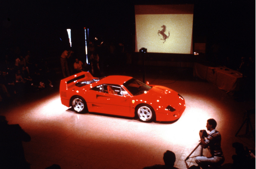 ferrari-f40-debut--july-21-