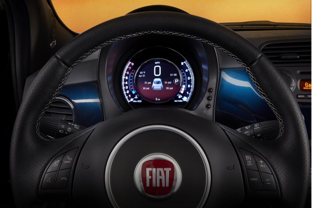 2015 Fiat 500 Adds Tech, Optional Automatic for Abarth