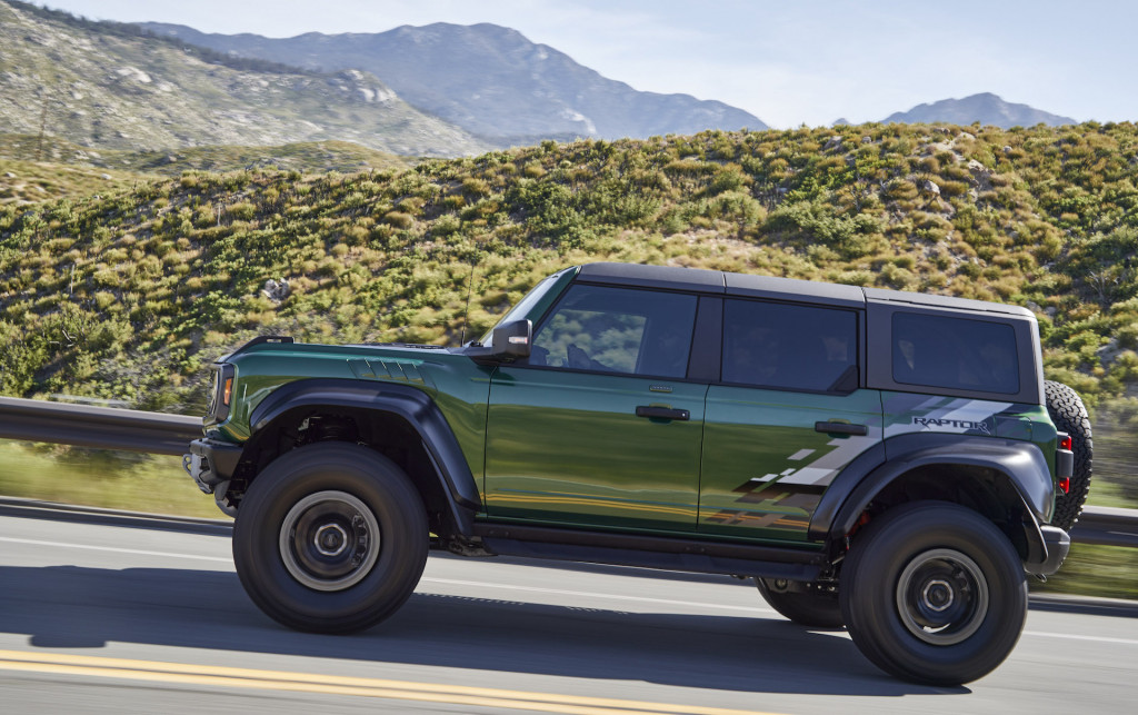 2022 Ford Bronco Raptor, Johnson Valley off-road review 