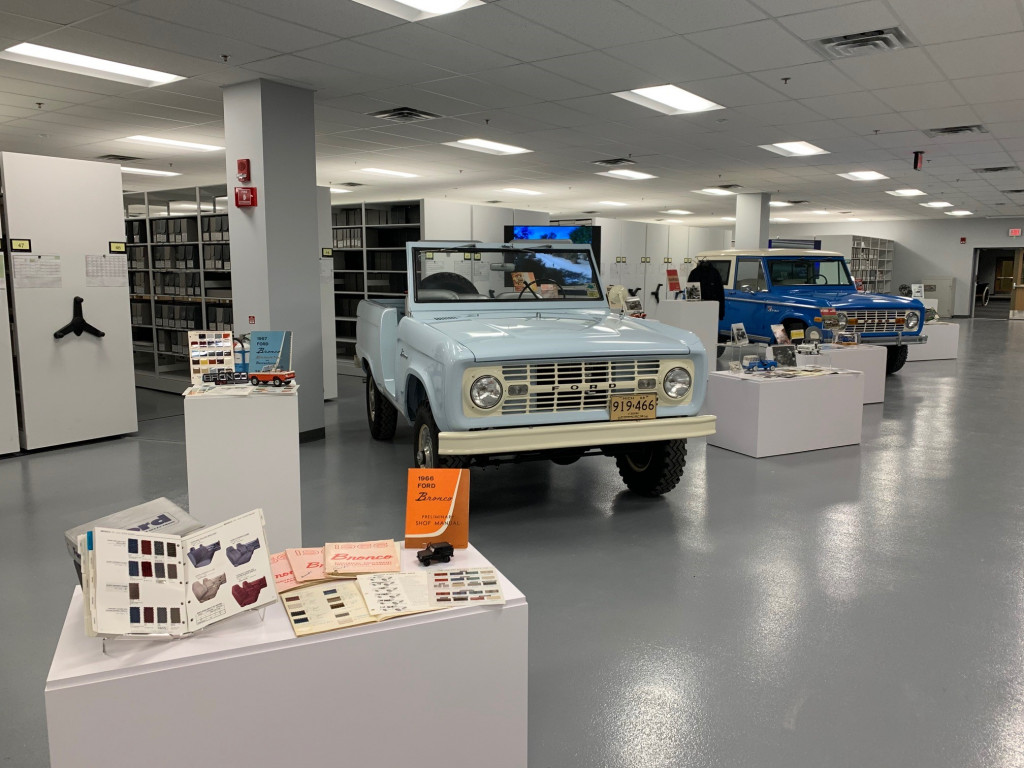 Arsip Ford Pameran Bronco 2020, Ford Heritage Vault