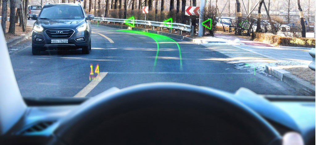 Hyundai shows off holographic head-up navigation system lead image