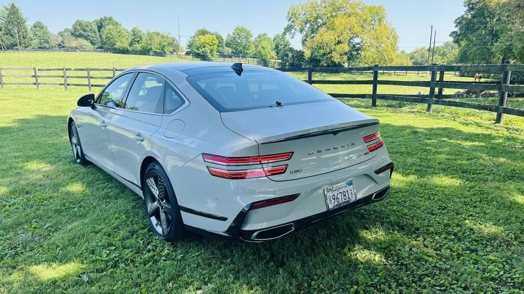 2025 Genesis G80, Emme Hall photo