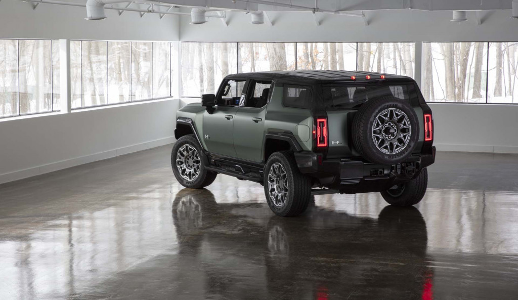 2024 GMC Hummer EV SUV