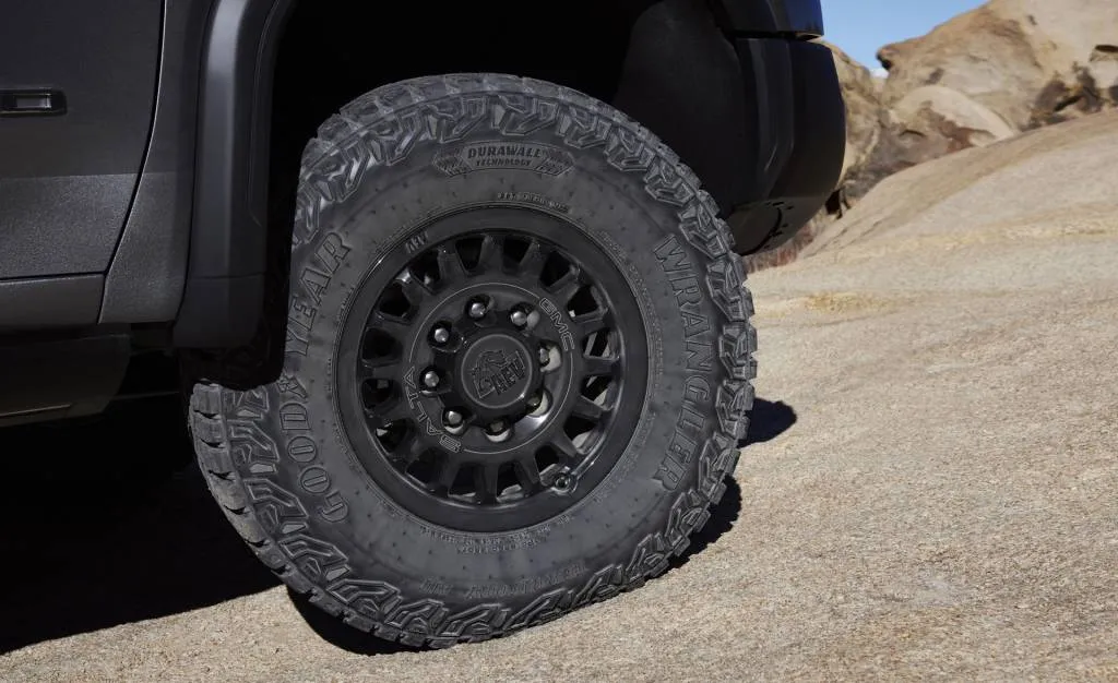 2024 GMC Sierra HD AT4X AEV Edition