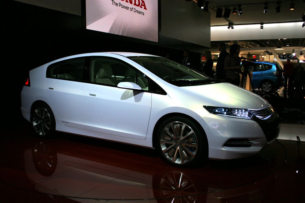 2010 Honda Insight Becomes Clearer at Paris Show lead image