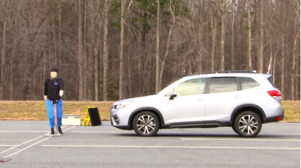 IIHS automatic emergency braking for pedestrian protection test