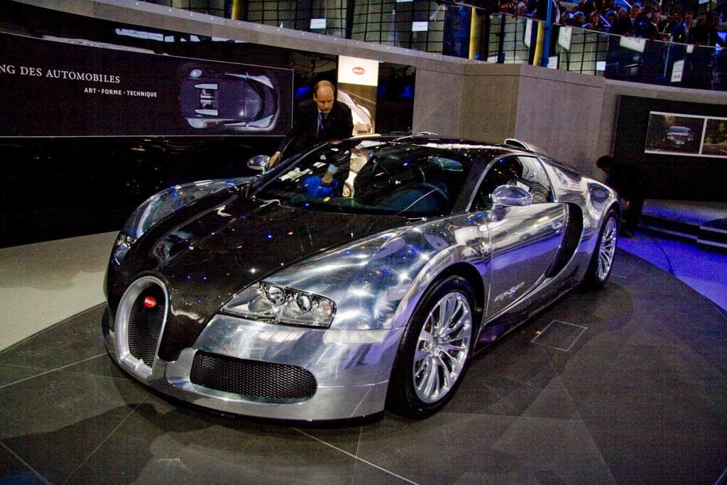 Bugatti Adding Targa Veyron lead image
