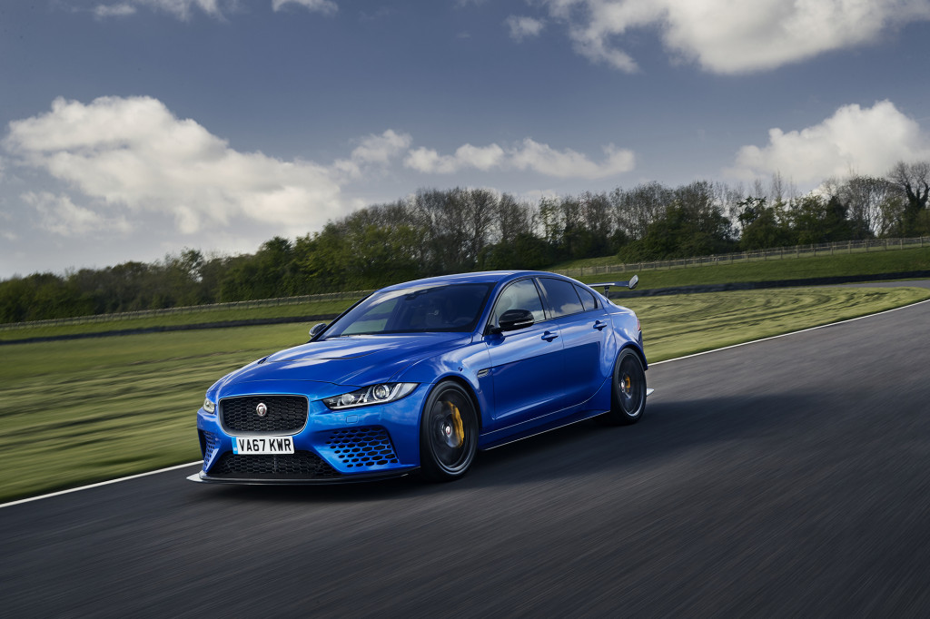 jaguar xe sv project 8 reveals its full fury on the dyno