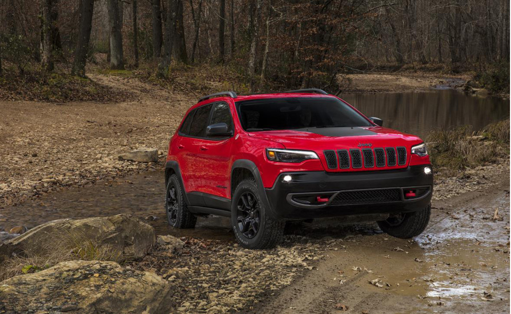2019 Jeep Cherokee, 2018 Buick Regal Sportback, Honda Insight returns: What’s New @ The Car Connection lead image