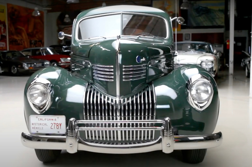 Johnny Carson's 1939 Chrysler Royal on Jay Leno's Garage