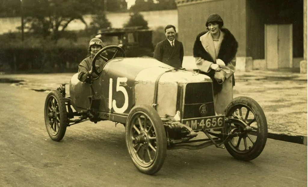 kate martin behind the wheel of the 1915 aston martin coal scuttle 100940075 l - Auto Recent