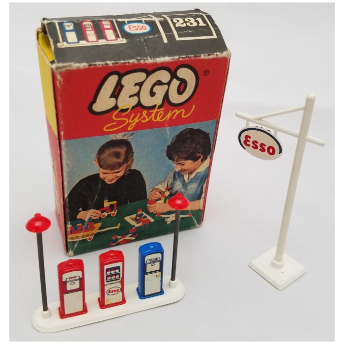 Lego 1956 Esso pumps and sign