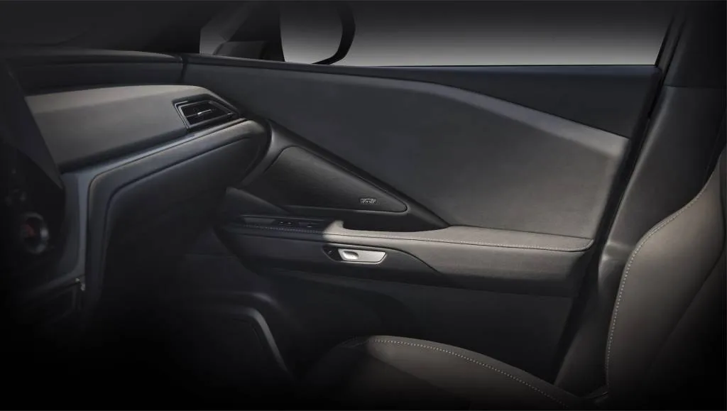 Lexus TX teaser