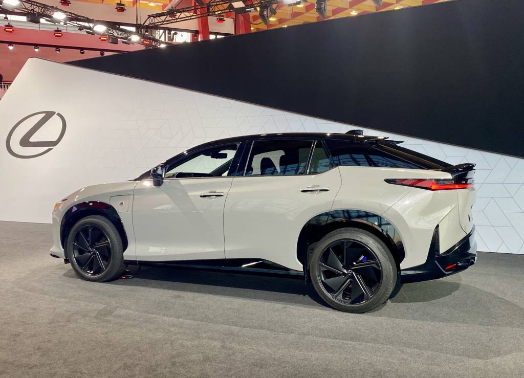2026 Lexus RZ 550e F Sport