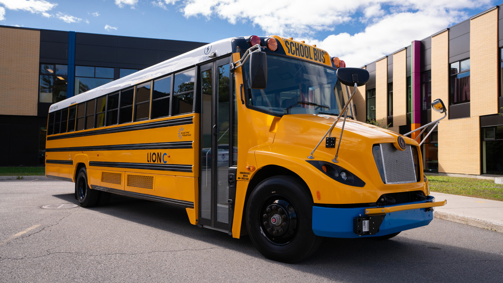 Autobús escolar eléctrico Lion C