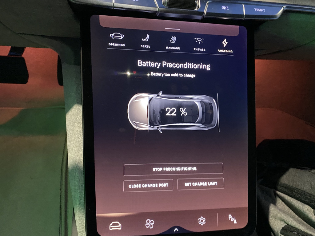 Lucid Air battery pre-conditioner