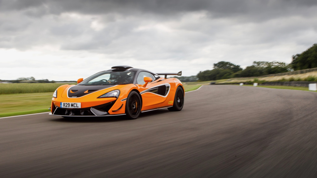 McLaren 620R gets MSO R Pack with titanium exhaust, roof scoop