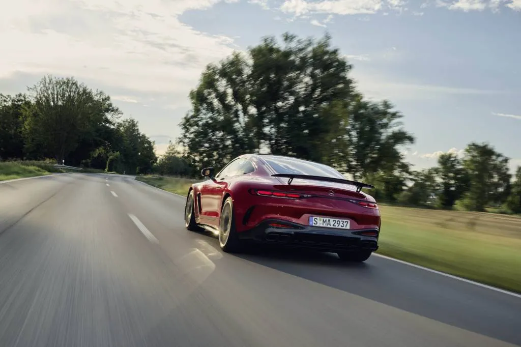 2025 Mercedes-Benz AMG GT 63 S E Performance