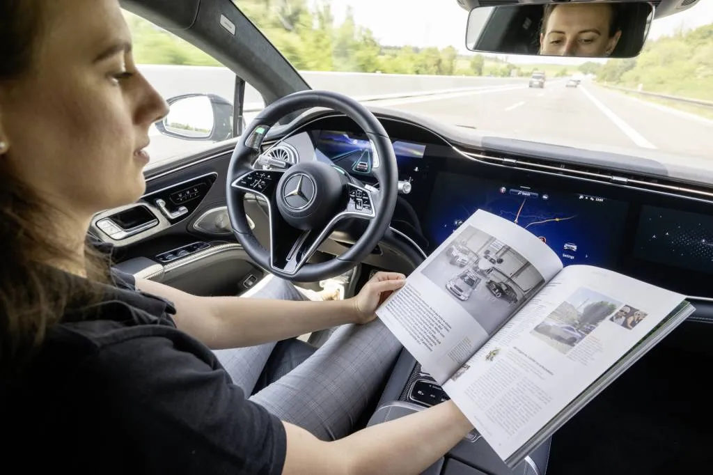 Mercedes-Benz Drive Pilot Level 3 self-driving system