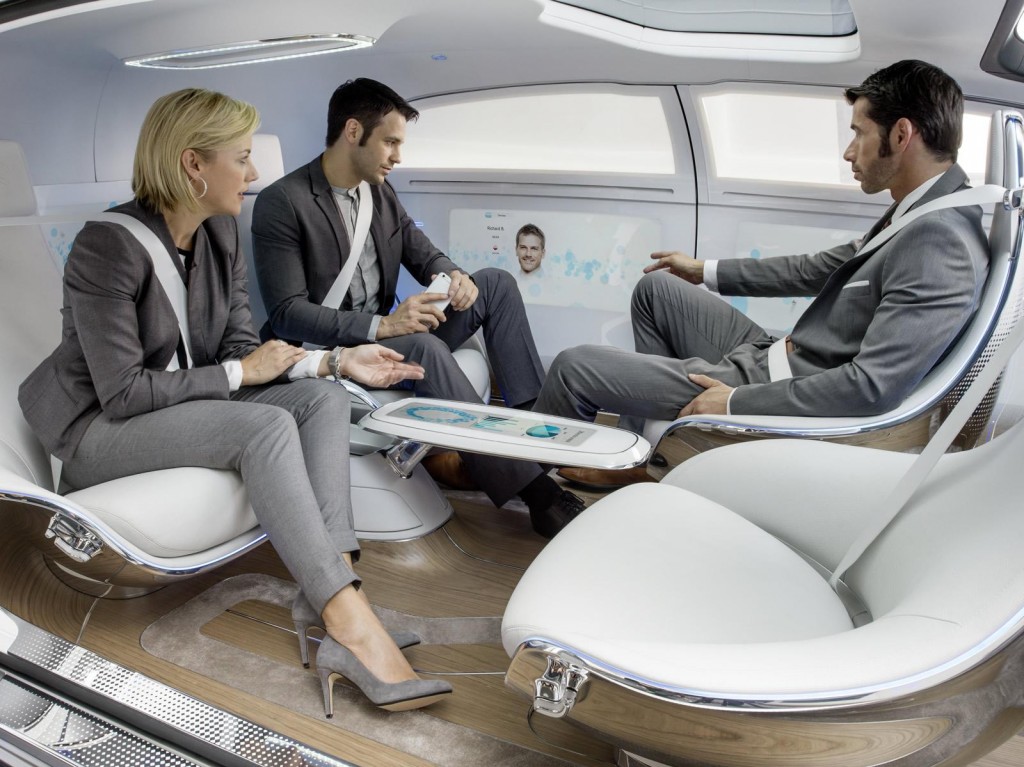 No surprise: luxury owners more likely to let autonomous cars do the driving lead image