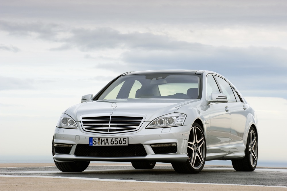 Report: 2010 Mercedes S-Class, Audi, VW Are Tops In Desirability  lead image