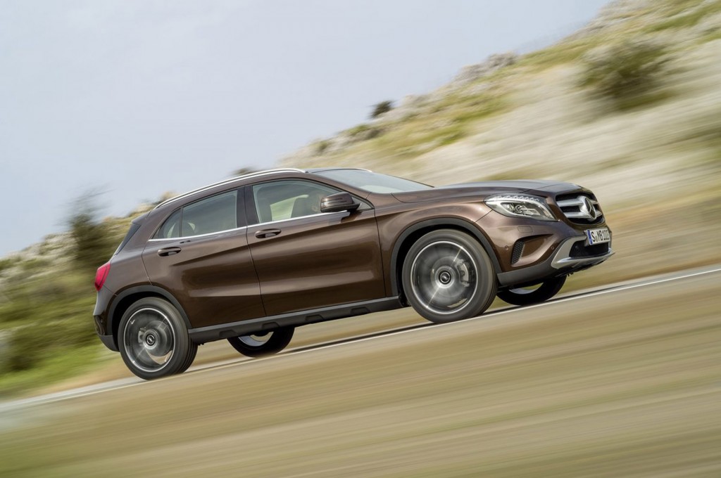 2015 Mercedes-Benz GLA-Class Video Road Test