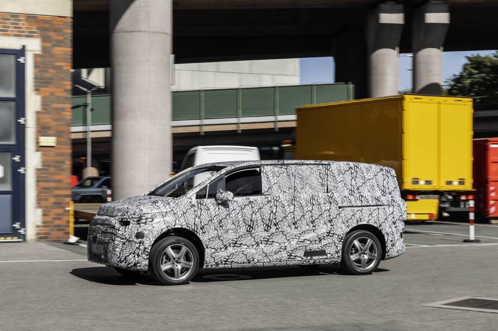 Mercedes-Benz Van.EA prototypes via Mercedes-Benz