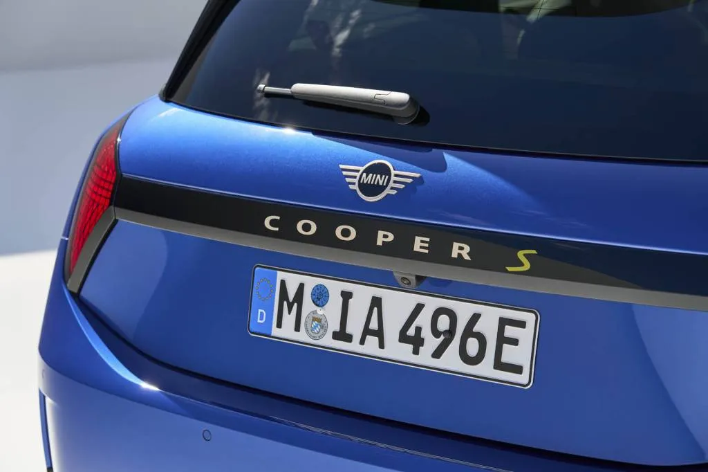 2025 Mini Cooper electric hatch