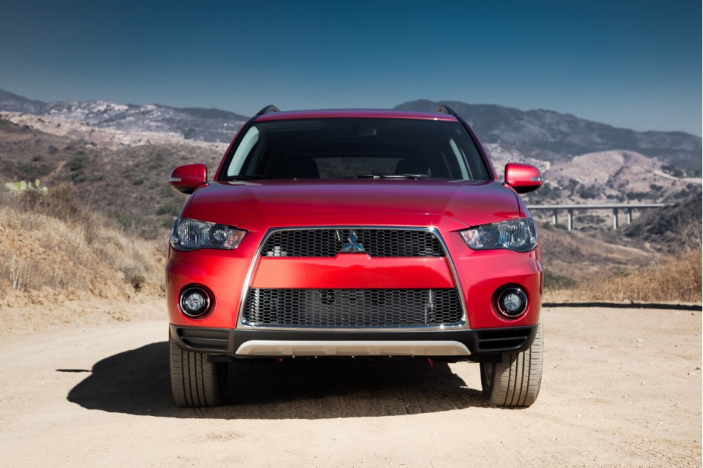 Video: Mitsubishi Wants To Know, What Are You Into? lead image