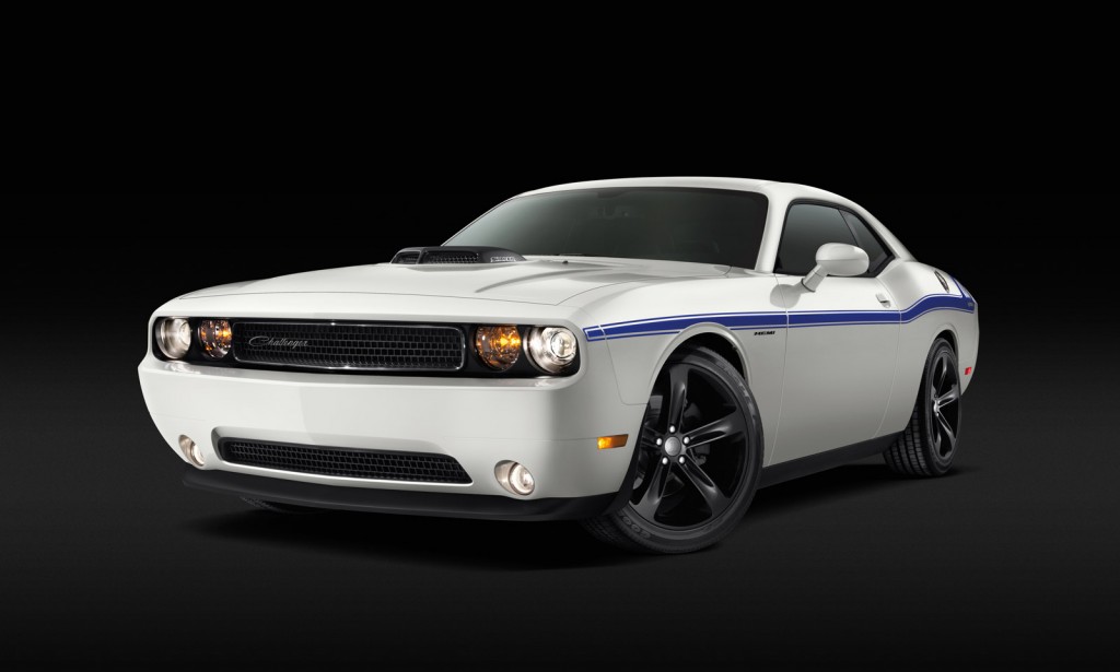 mopar-14-challenger-2013-