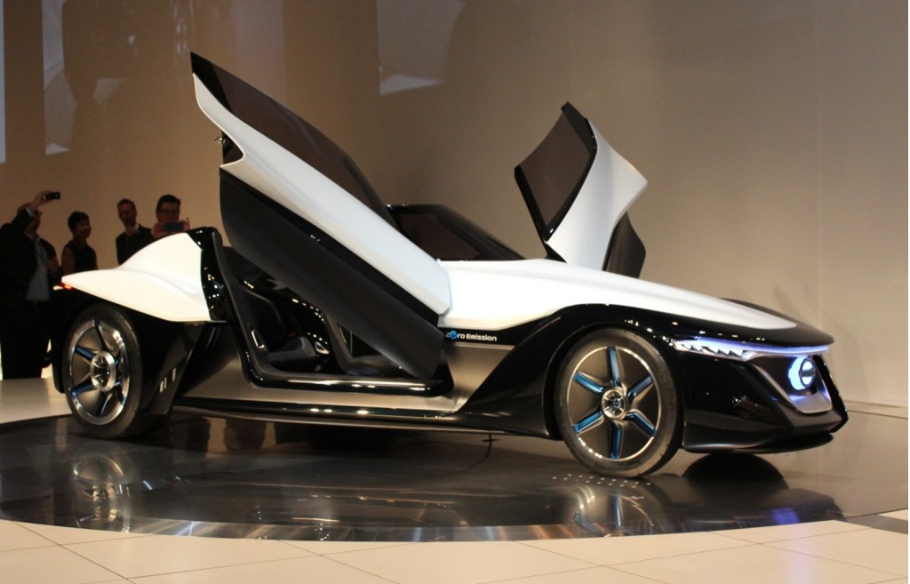 Nissan Bladeglider Concept Live Shots Ahead Of Tokyo Motor Show