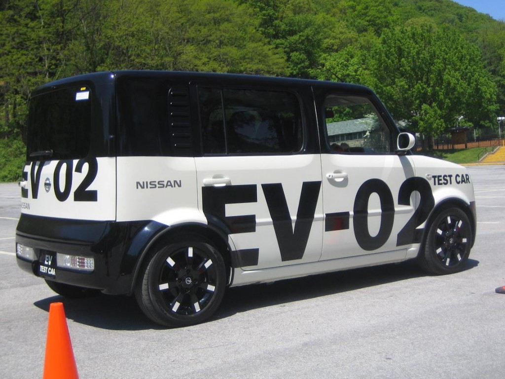 Nissan EV-02 prototype