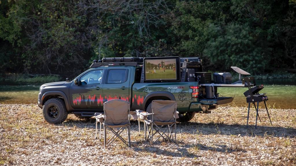 nissan frontier project trailgater 100945847 l - Auto Recent