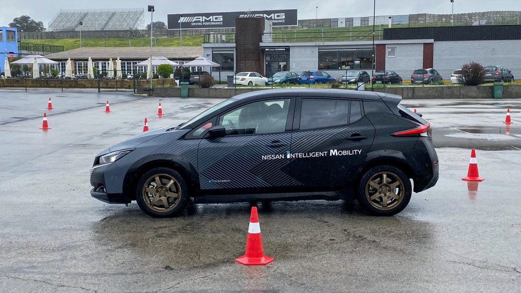 Demonstration of Nissan Leaf e-4orce - updated to represent Ariya e-4orce 2023 