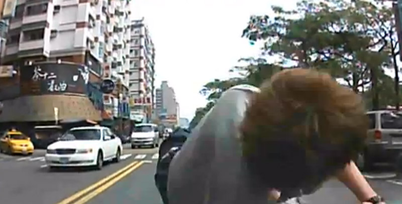 Pedestrian Caught Red Handed Faking Car Accident Video