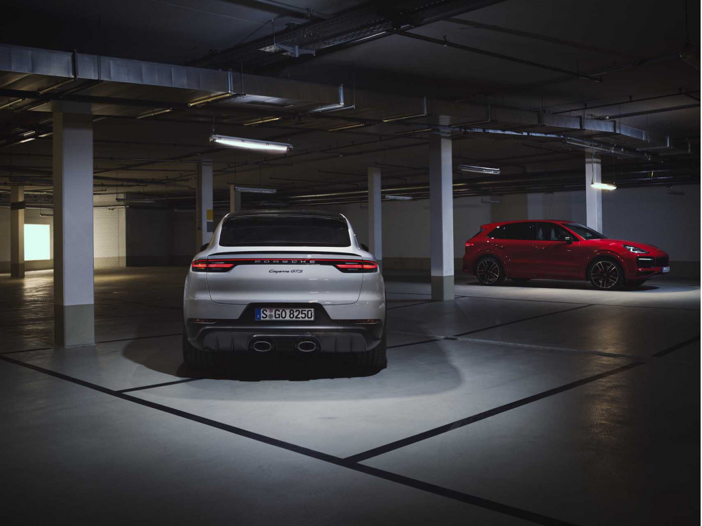 2021 Porsche Cayenne GTS and Cayenne GTS Coupe