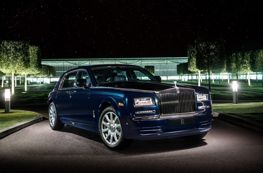 Diamond Studded Rolls Royce Phantom Shines At Dubai Motor Show