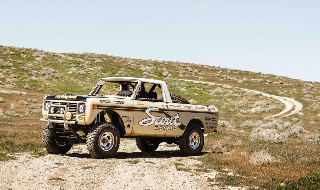 Anything Scout Vintage Racing Team's 1976 Scout Terra