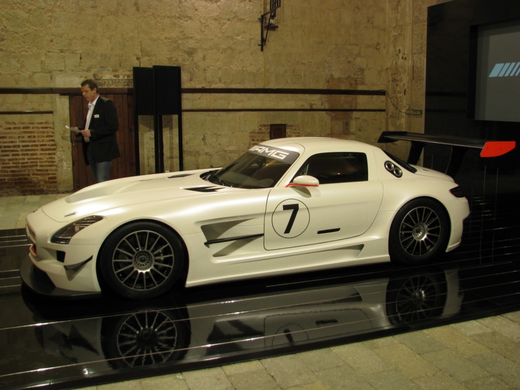 SUBARU BRZ ベンツ SLS AMG GT3 ボディ Live Gallery: World Premiere Of SLS AMG GT3 Race Car