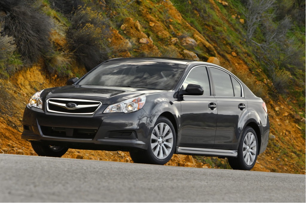 2010 Subaru Legacy and Outback Named Top Safety Picks lead image