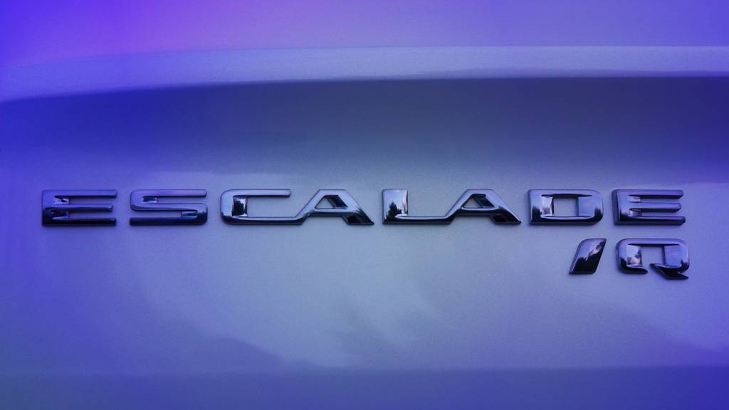 Teaser for Cadillac Escalade IQ debuting in 2023