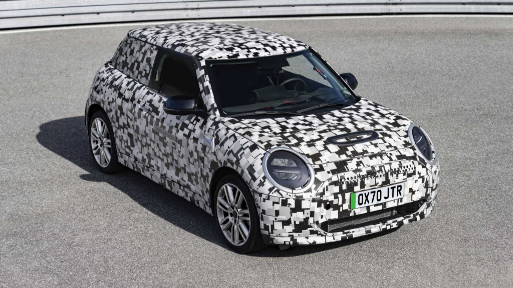 Teaser for redesigned Mini Hardtop due in 2023