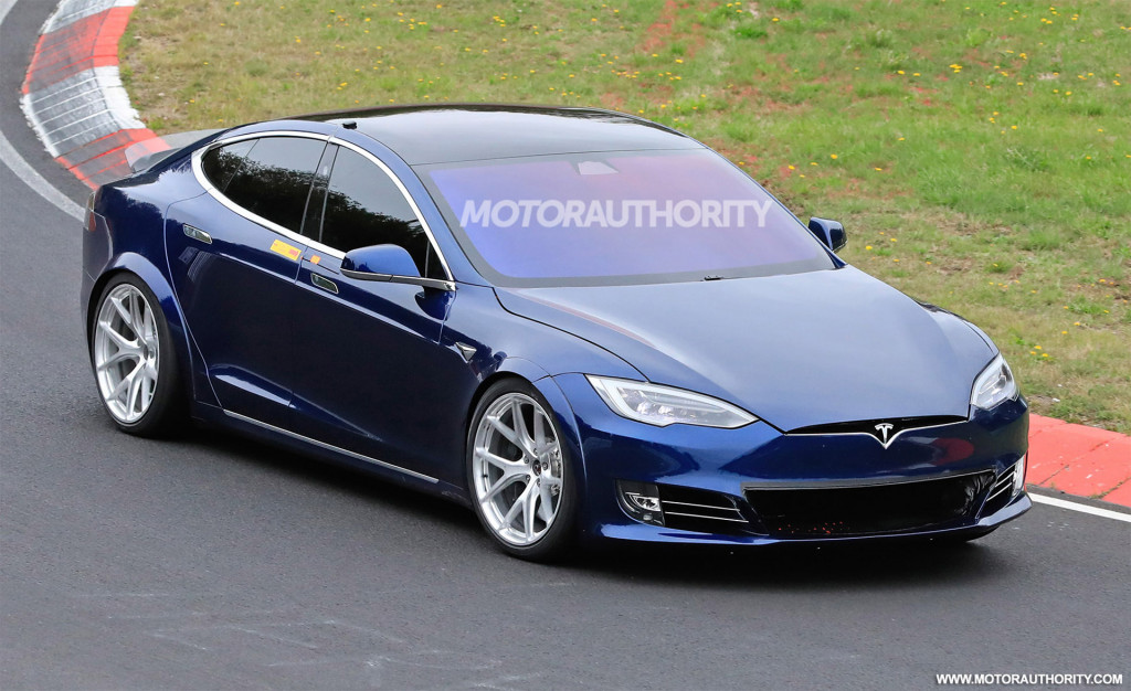 Tesla Model S Plaid spy shots - Photo credit: S. Baldauf/SB-Medien