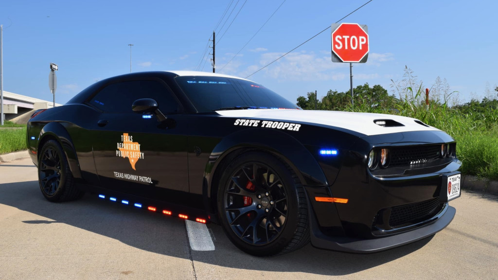 Texas Highway Patrol now has a 1,080hp Dodge Challenger SRT Hellcat