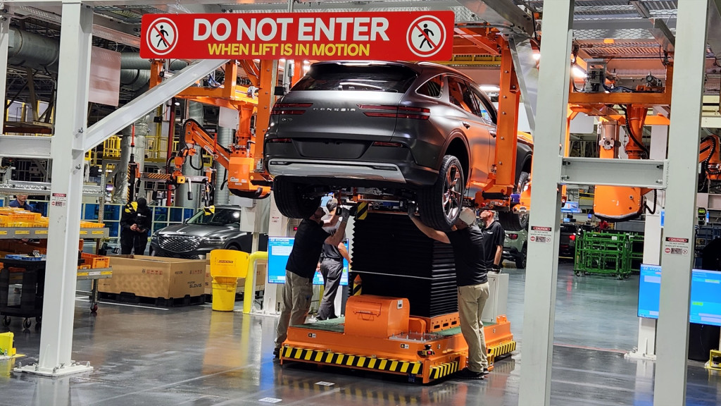 US production of Genesis Electrified GV70 in Alabama